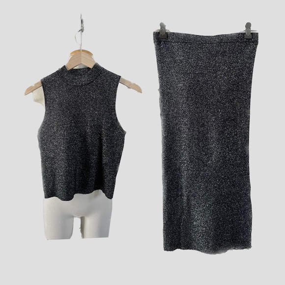 House of Harlow 1960 Dresses & Skirts - ☑️(2 pc Set) House Of Harlow 1960 Metallic Shimmery Sexy Top and Skirt Set